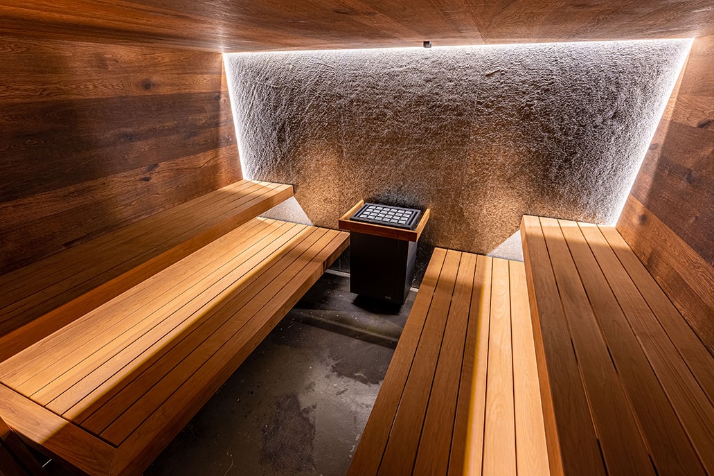 Eiche Altholz Sauna Einblick von oben